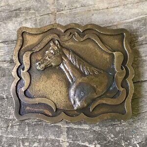 Vintage 1978 Indiana Metal Craft Horse Belt Buckle F88 “Winner’s Circle”